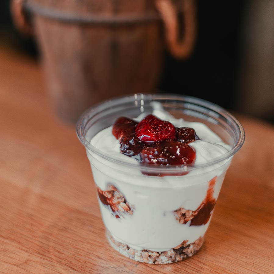 επιδόρπια σε διάφορες γεύσεις